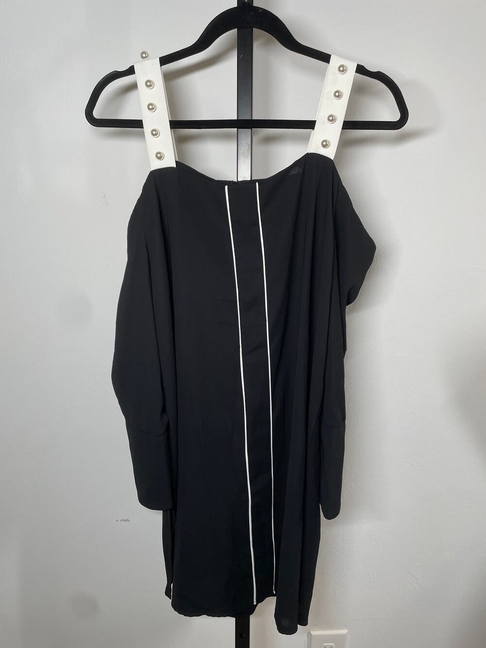 LEA & VIOLA Women's Off the Shoulder Dress with Beaded Straps Small Black NEW